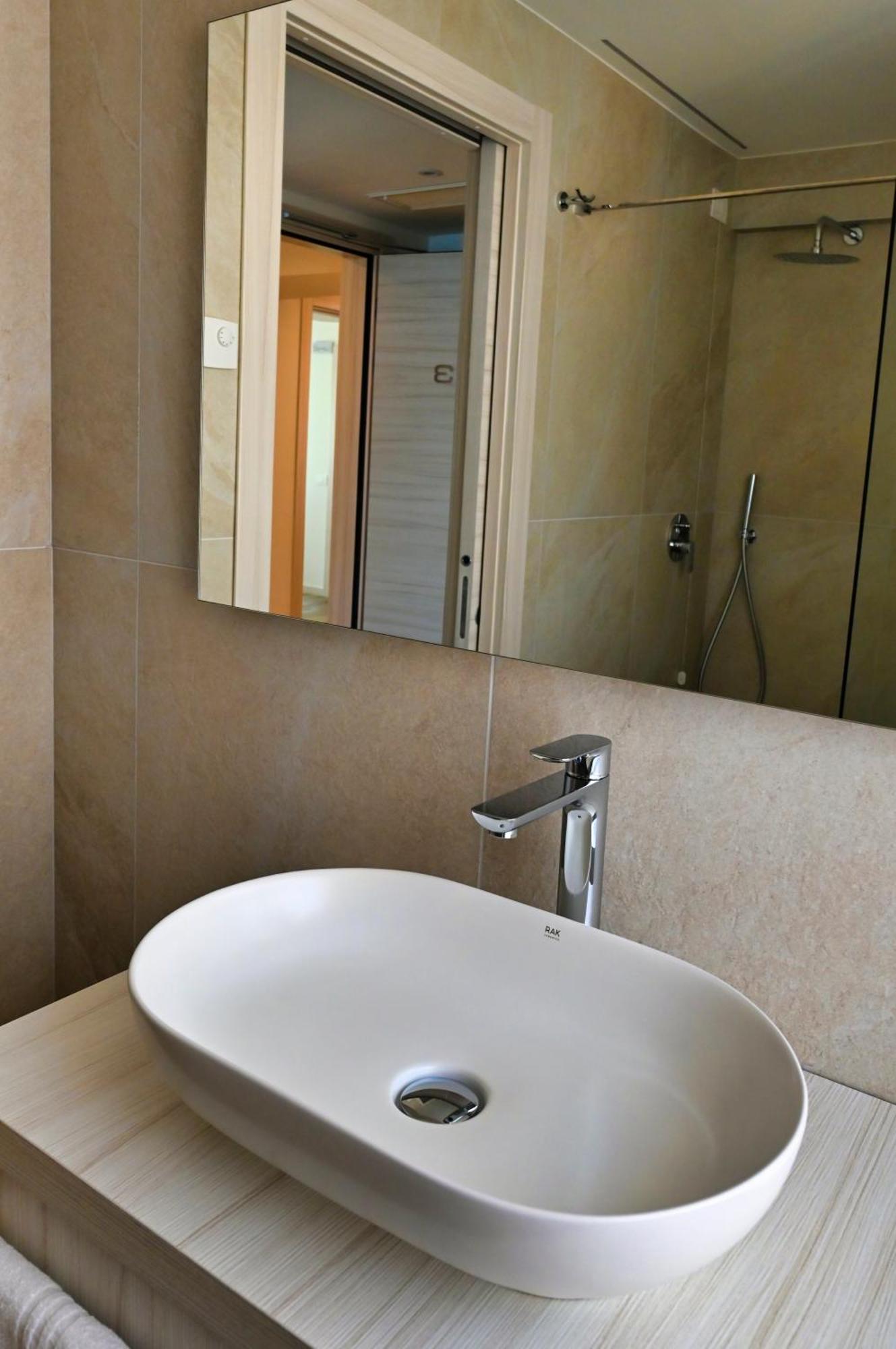 Hotel Giardinetto Garda  Kültér fotó
